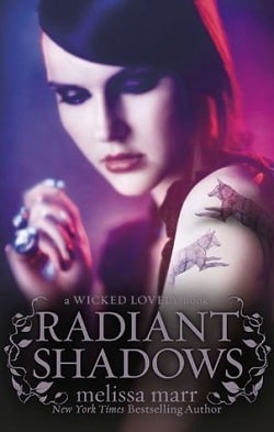 Radiant Shadows (Wicked Lovely 4) by Melissa Marr