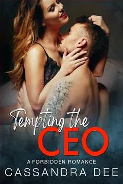 Tempting the CEO (Forbidden Fun) by Cassandra Dee