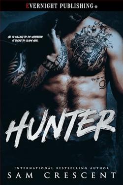 Hunter (Hell's Bastards MC) by Sam Crescent