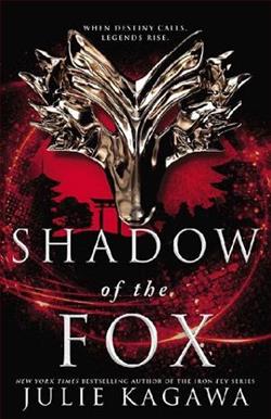 Shadow of the Fox by Julie Kagawa