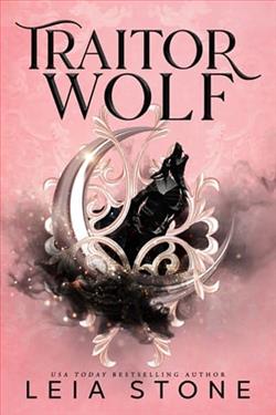 Traitor Wolf by Leia Stone