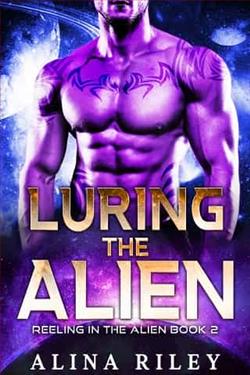 Luring the Alien by Alina Riley